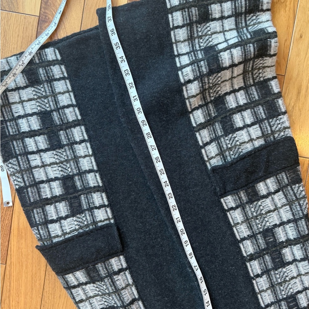 STRENESSE Black and White and olive and grey Checkered sweater coat - Picture 13 of 13